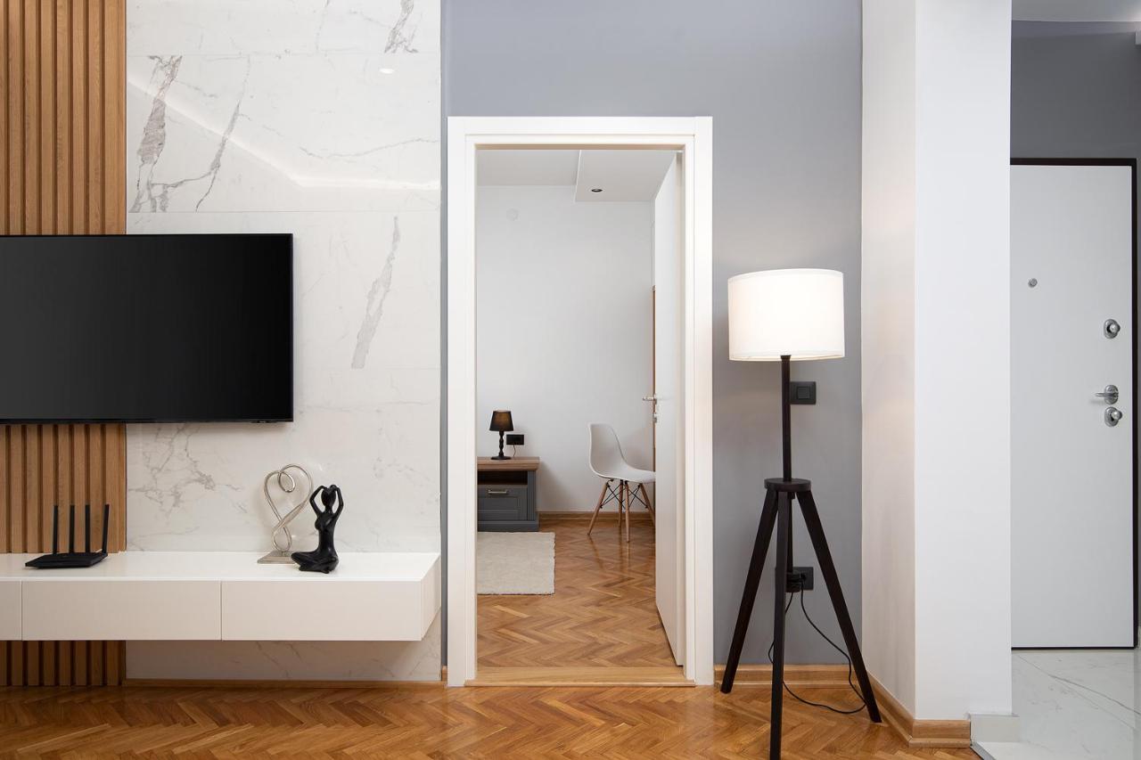 Sena Luxury Apartments プーラ エクステリア 写真